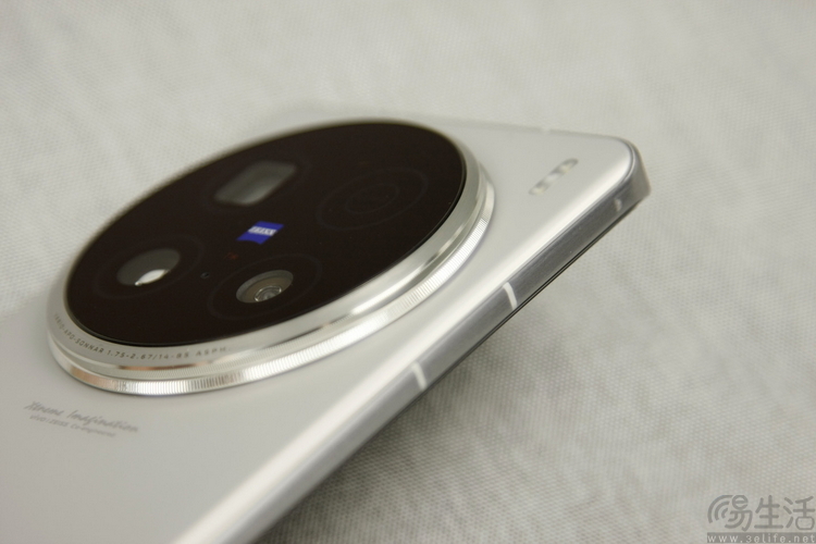 用微单的思路做拍照手机，结果到底有多可怕