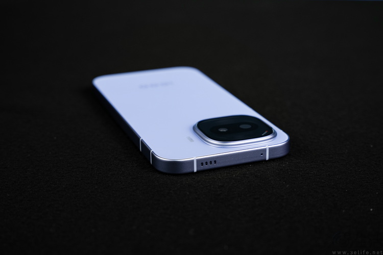 iqoo z11 turbo首测：旗舰芯 低功耗，游戏是亮点