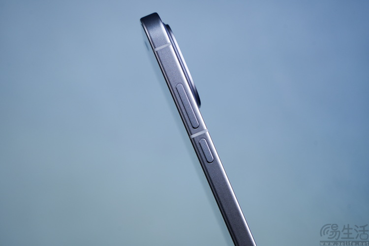 iqoo z11 turbo首测：旗舰芯 低功耗，游戏是亮点