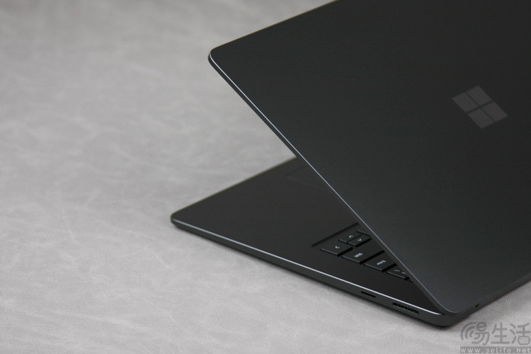 微软surface laptop 7首测：更大更亲民的骁龙本