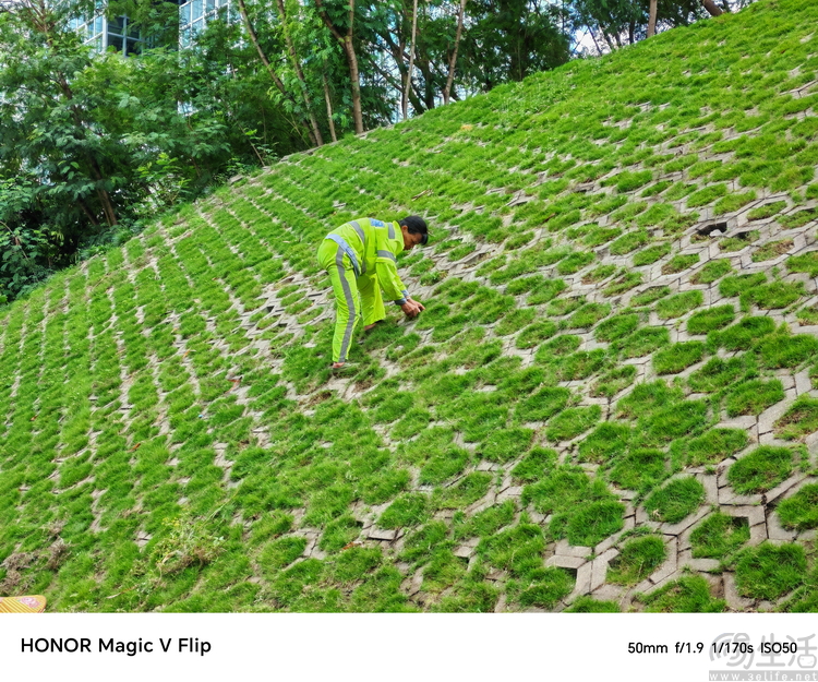 荣耀magic v flip评测：美型小折叠，目标很明确