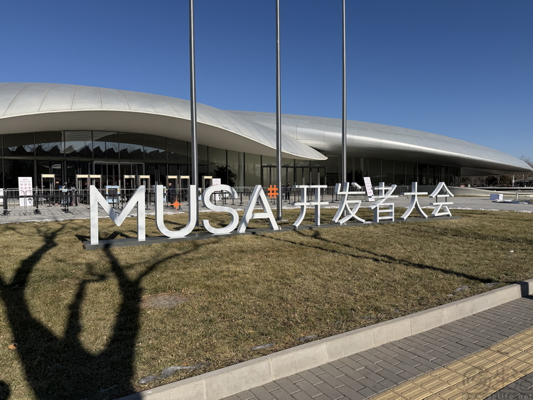 敢造“游戏显卡”，是摩尔线程最让人佩服的地方