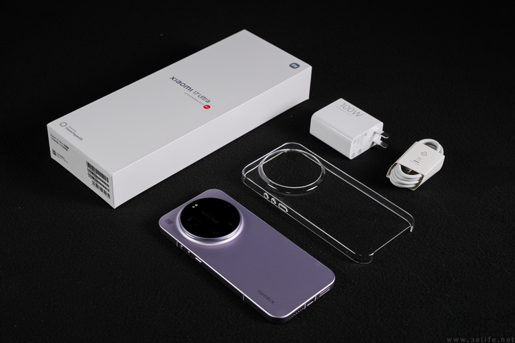 小米17 ultra专题测试:它的最大亮点就是“不跟风” 小米17 ultra专题测试:它的最大亮点就是“不跟风”