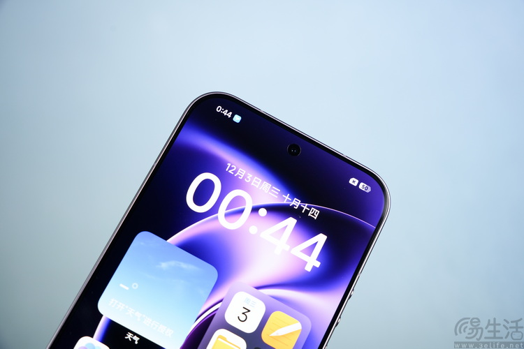 小米17 ultra专题测试：它的最大亮点就是“不跟风”