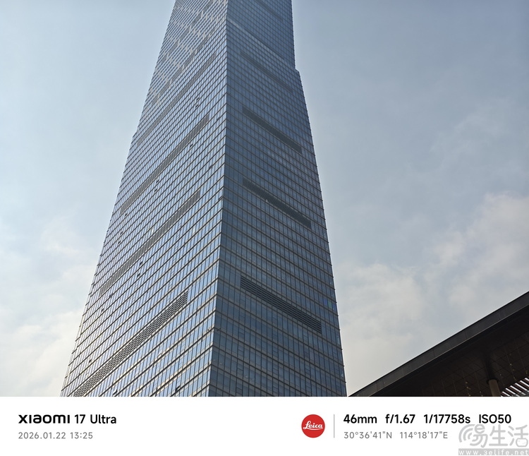 小米17 ultra专题测试：它的最大亮点就是“不跟风”