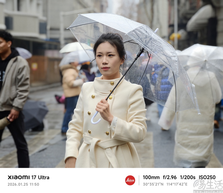 小米17 ultra专题测试：它的最大亮点就是“不跟风”