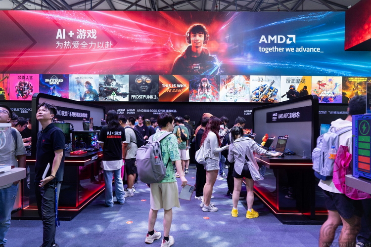  amd《七日世界》定制整机，惊艳chinajoy2024