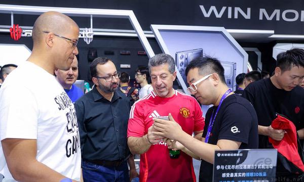 红魔电竞盛宴燃爆2024 chinajoy：全系列装备震撼登场