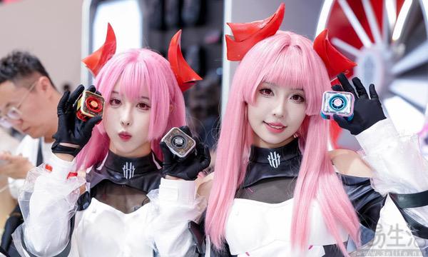 红魔电竞盛宴燃爆2024 chinajoy：全系列装备震撼登场