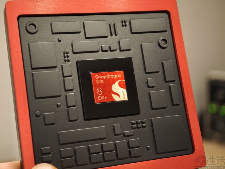 从自研架构统一到生态软件完善，骁龙高调秀“肌肉”